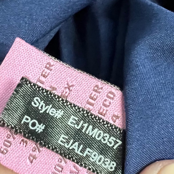 Eliza J One shoulder ruffle Sleeve dress - Picture 6 of 6